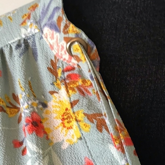 Papermoon floral sleeveless summer blouse top shirt. Women’s large. - Picture 9 of 10